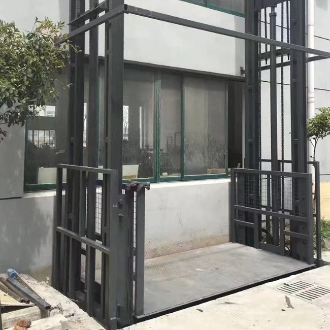 礼纪镇5吨室外升降货梯